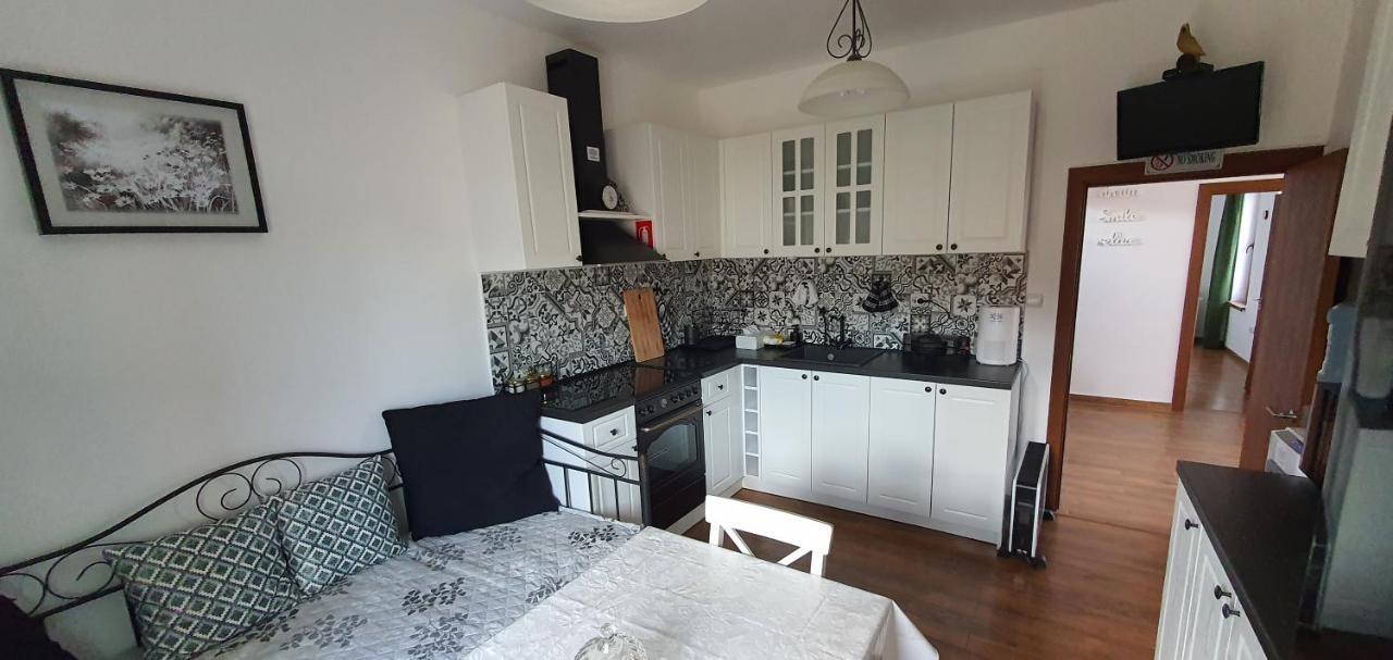 Guest House Eolea Biser ภายนอก รูปภาพ