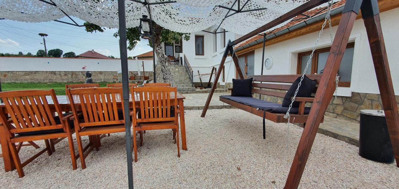 Guest House Eolea Biser ภายนอก รูปภาพ