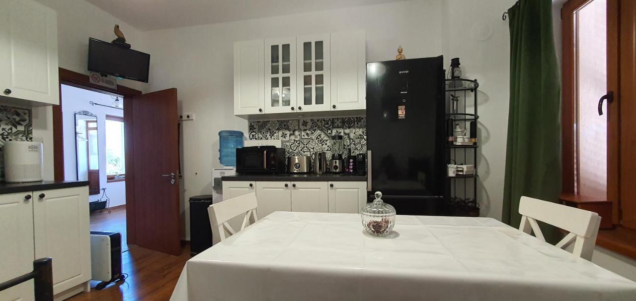 Guest House Eolea Biser ภายนอก รูปภาพ